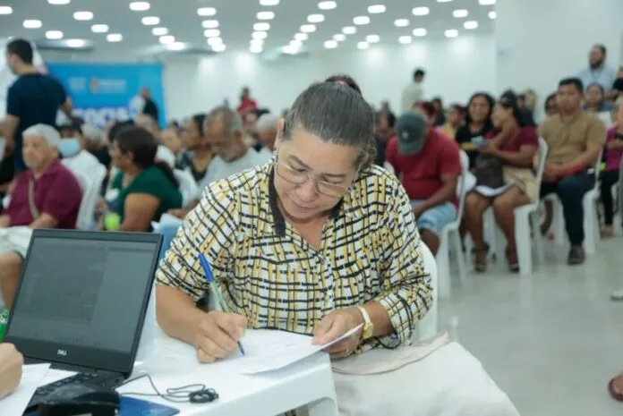 Procon Manaus realiza Feirão ‘Negocia Mulher’ para ajudar consumidoras a reorganizar a vida financeira